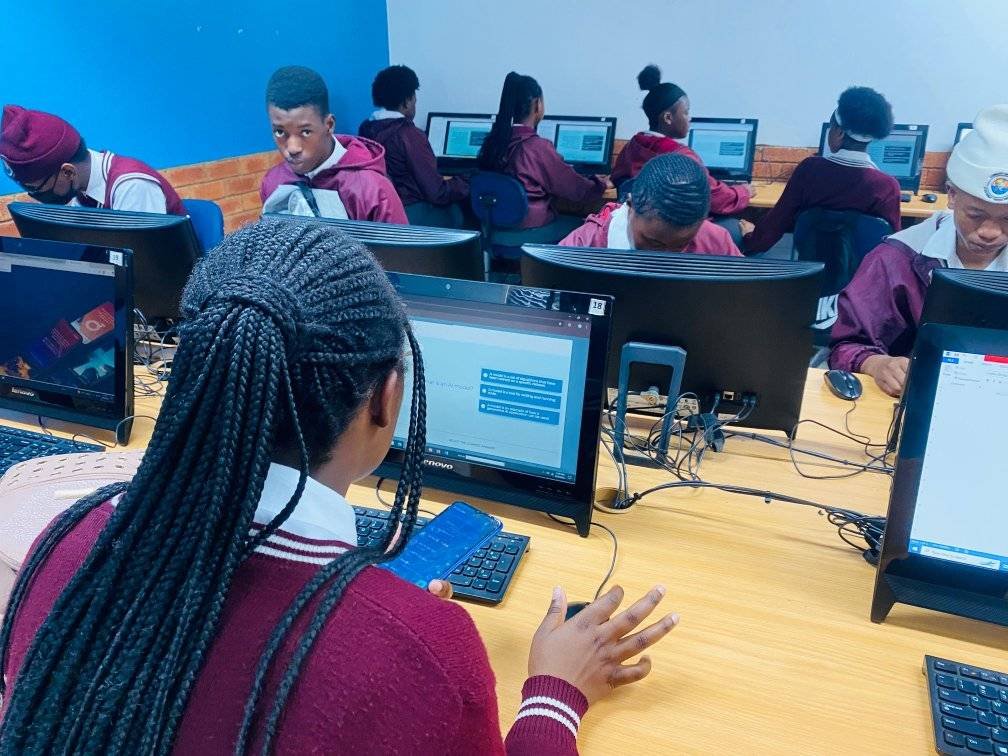 541208567 749463677920607 5887083113552022248 N